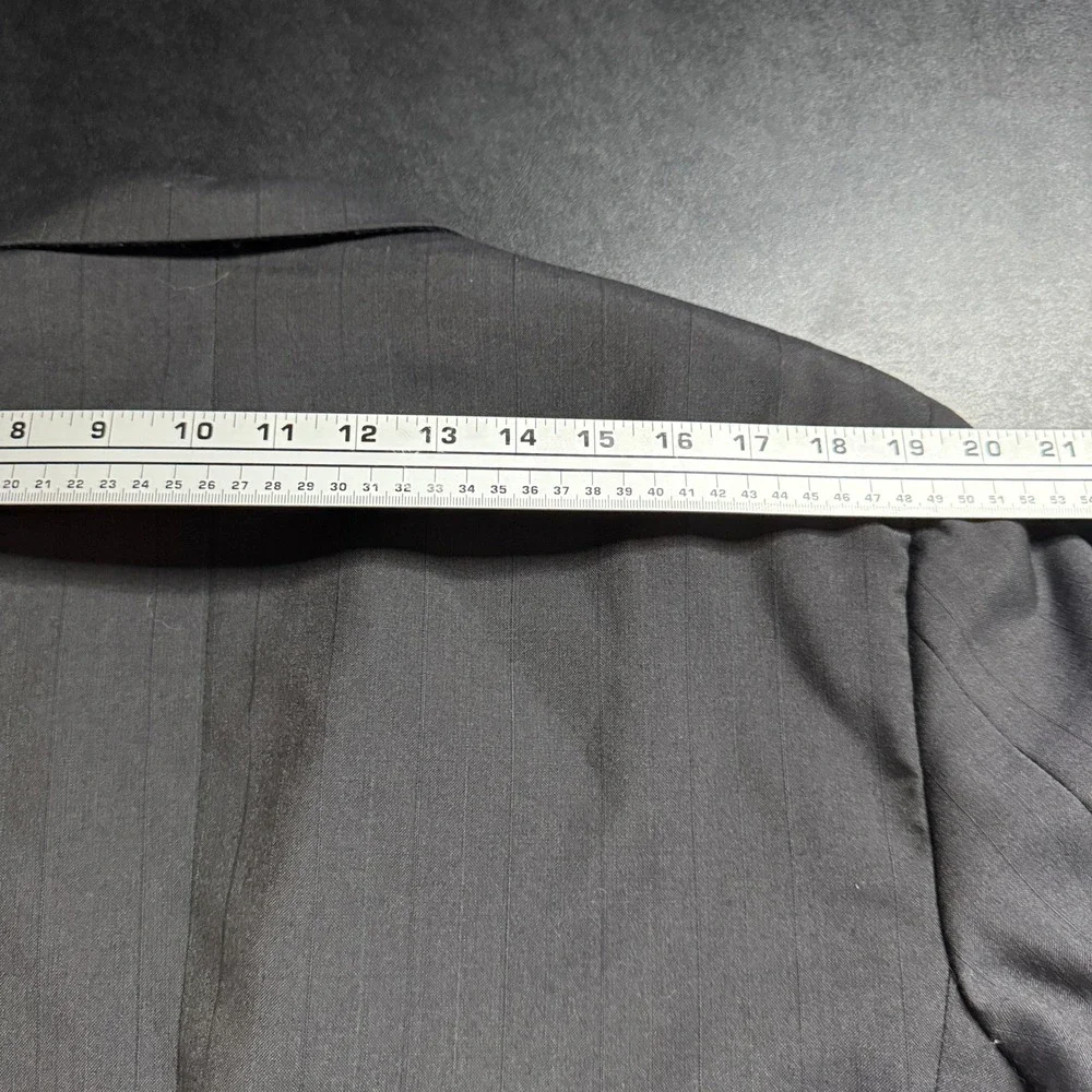 Vintage USA Christian Brooks‎ Men's 44L 36W Wool Pinstripe Two-Piece Suit